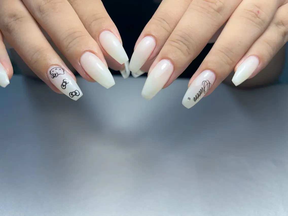 ネイル アートネイル フレンチネイル 韓国ネイル ワンホンネイル ハンドネイル mione nail salonのネイルデザイン