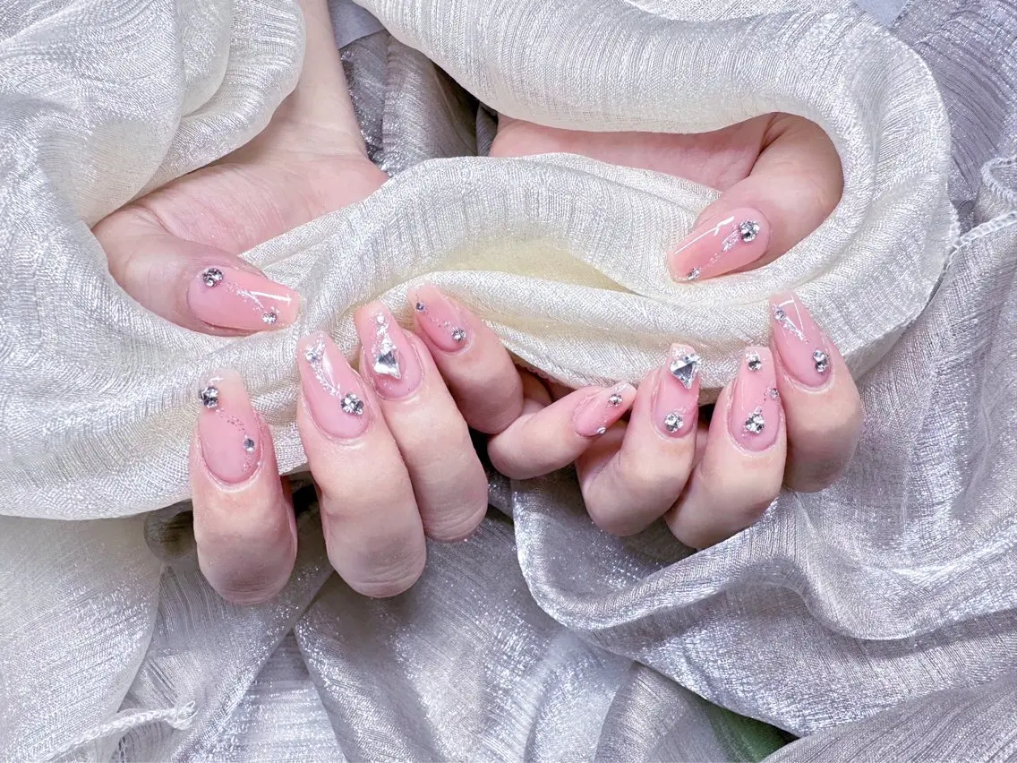 ネイル ハンドネイル 🎀櫻井 ナナ🎀のネイルデザイン
