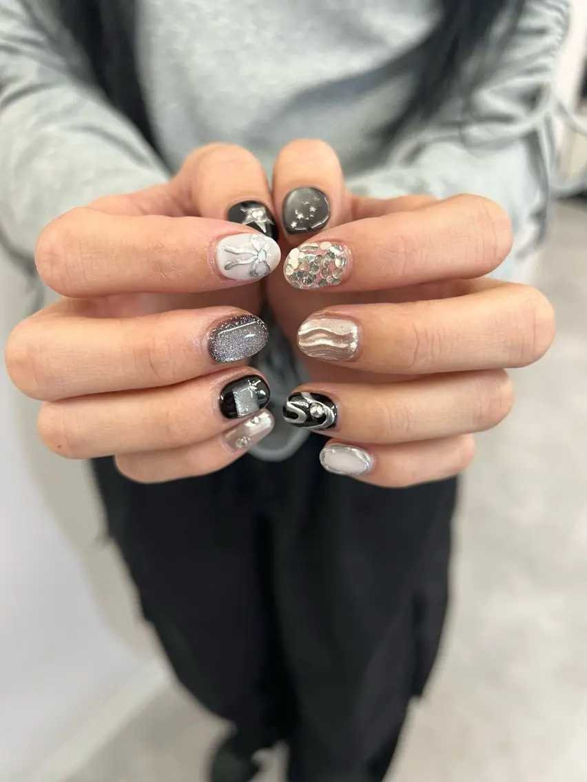 ネイル ジェルネイル 韓国ネイル マグネットネイル ニュアンスネイル パラジェル ハンドネイル ハンドケア Bana_ Nailのネイルデザイン