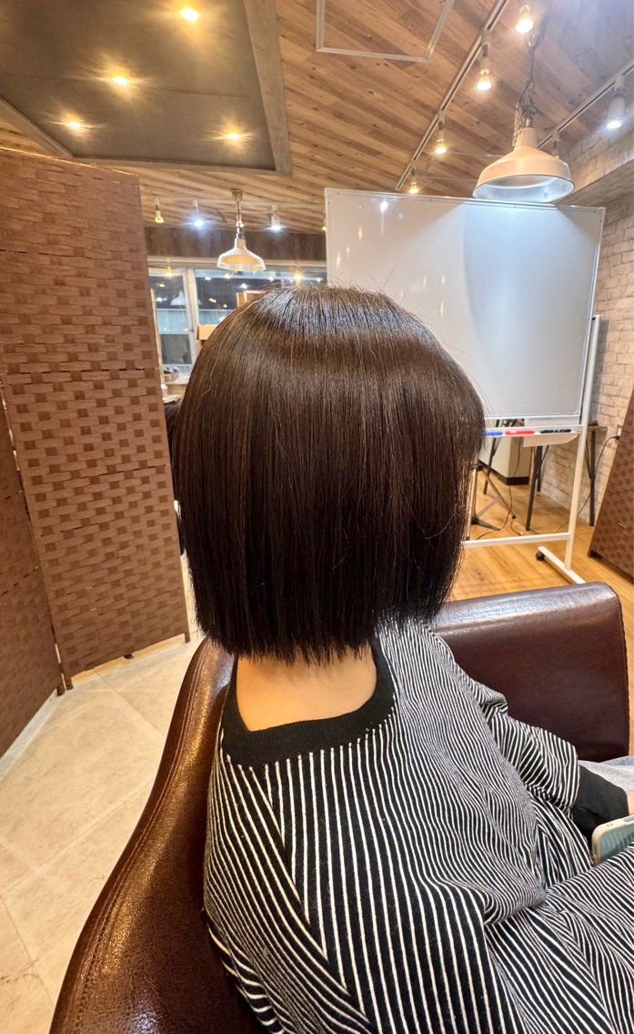 ショート カット 縮毛矯正 久保田 琉菜のヘアスタイル