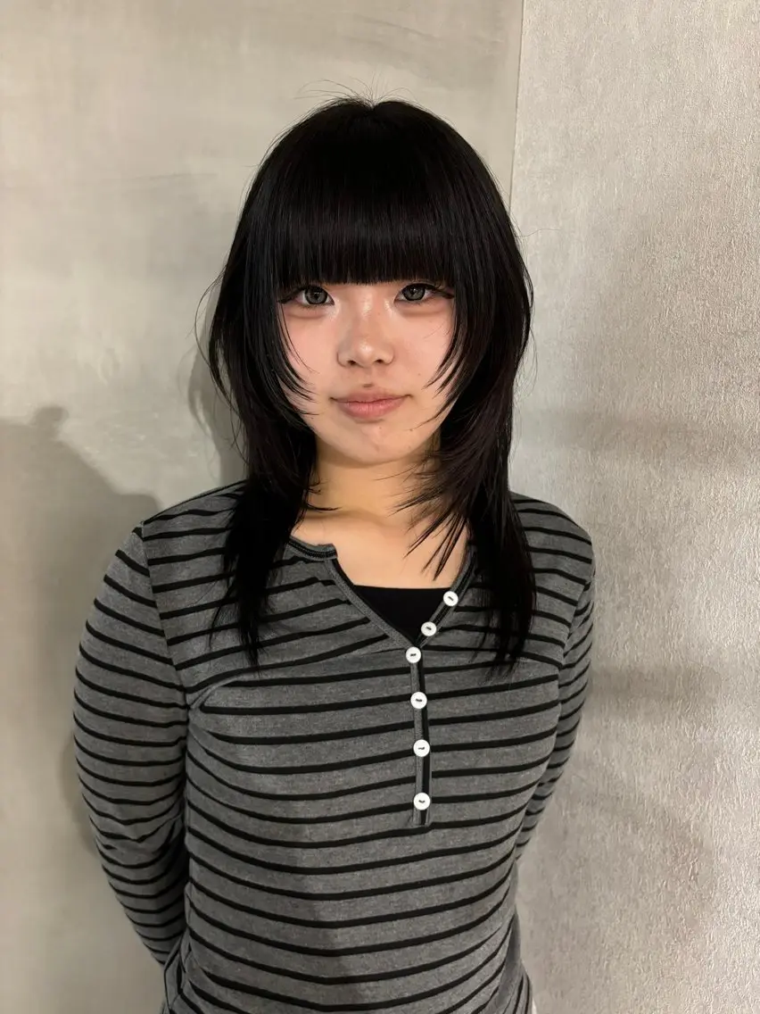 セミロング 💫miyu💫ウル フ/レイヤーカットのヘアスタイル