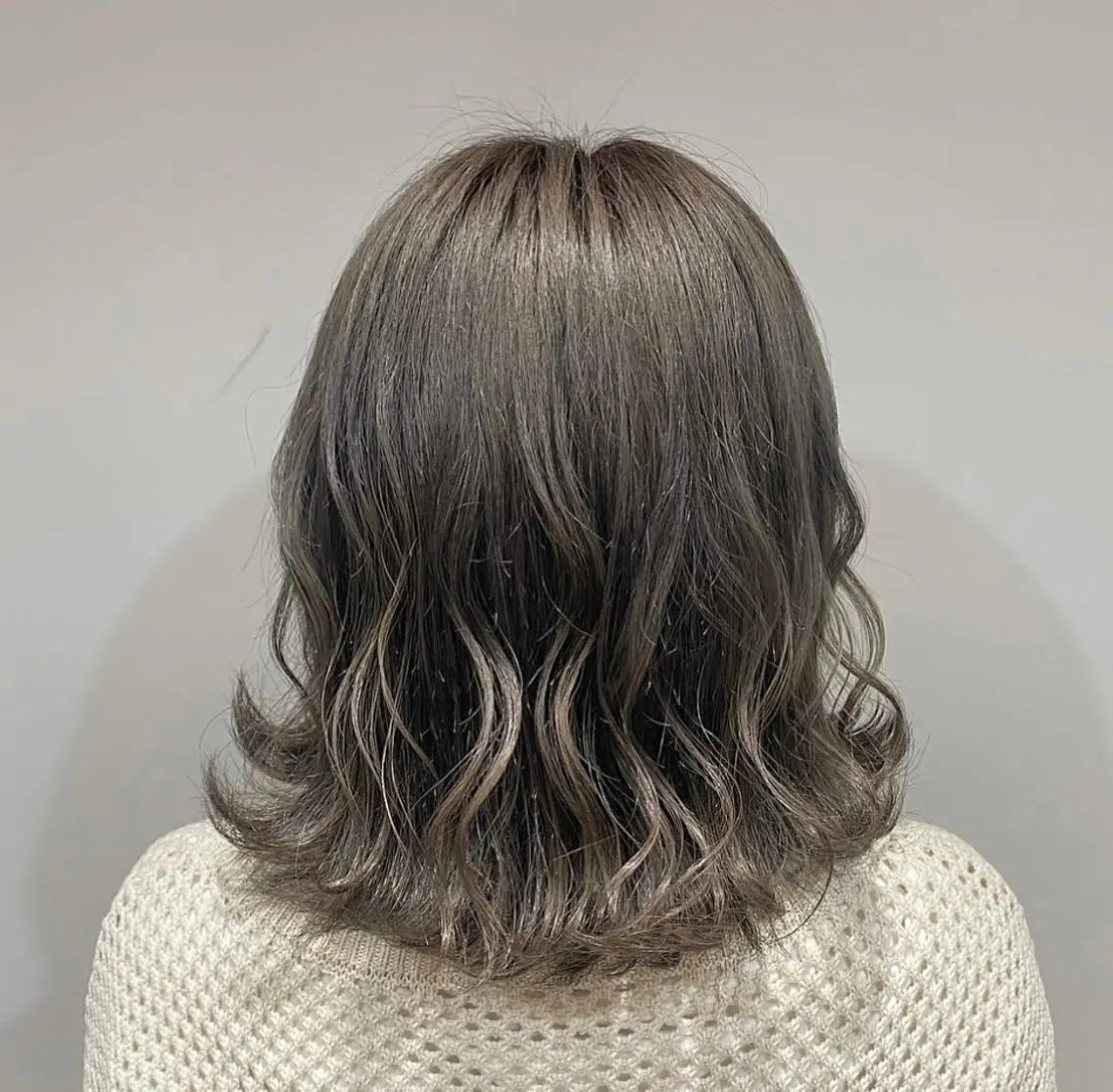 ミディアム ヘアカラー トリートメント たなか もえなのヘアスタイル