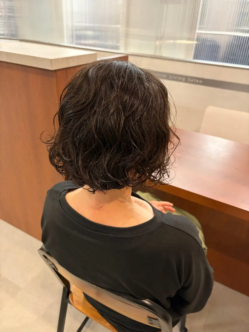 パーマ カット パーマ 透明感カラー🌼 沙奈のヘアスタイル