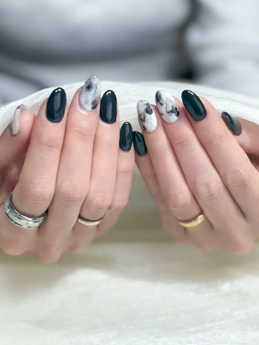 ネイル アートネイル 大理石ネイル(マーブル) 持ち込み nail salon minthのネイルデザイン