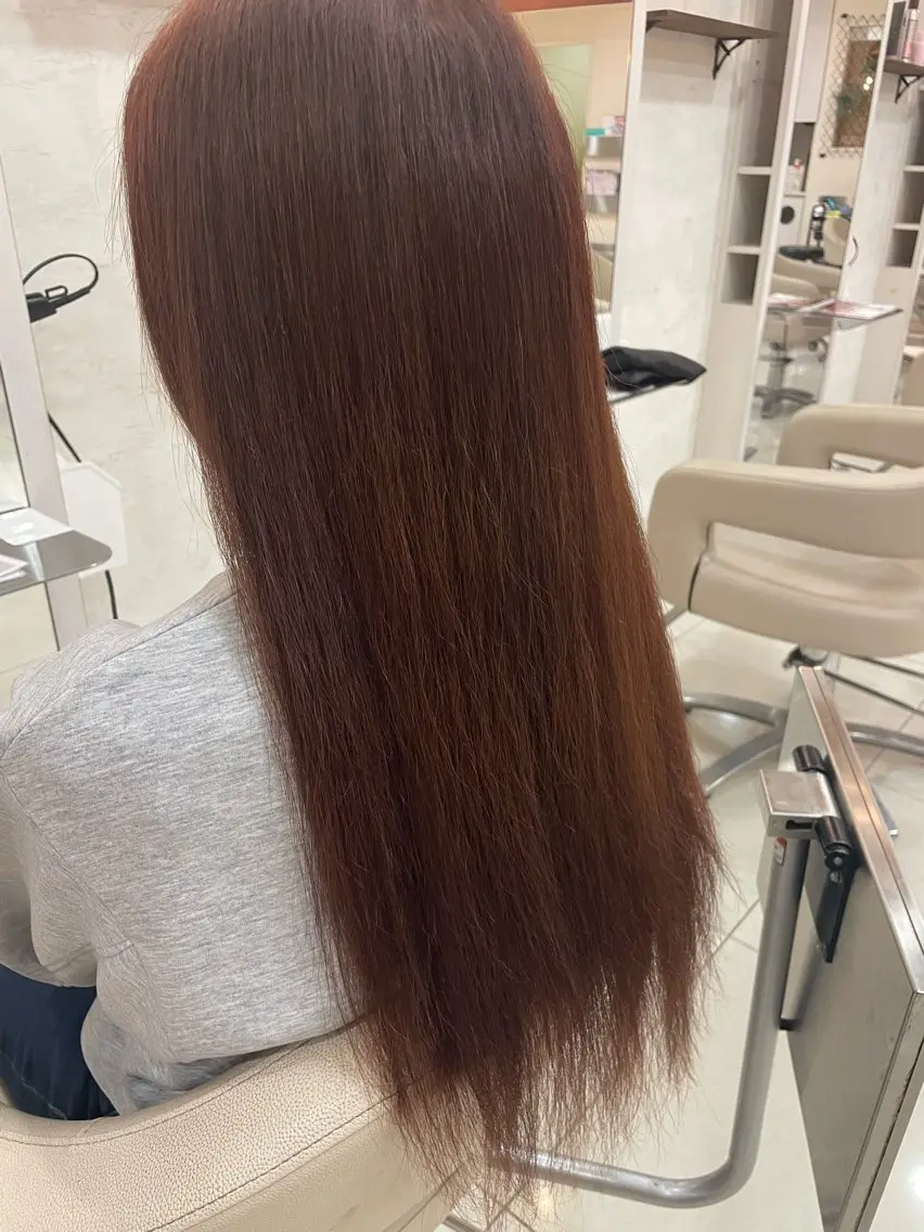 ロング カラー ヘアカラー 石垣 颯士のヘアスタイル