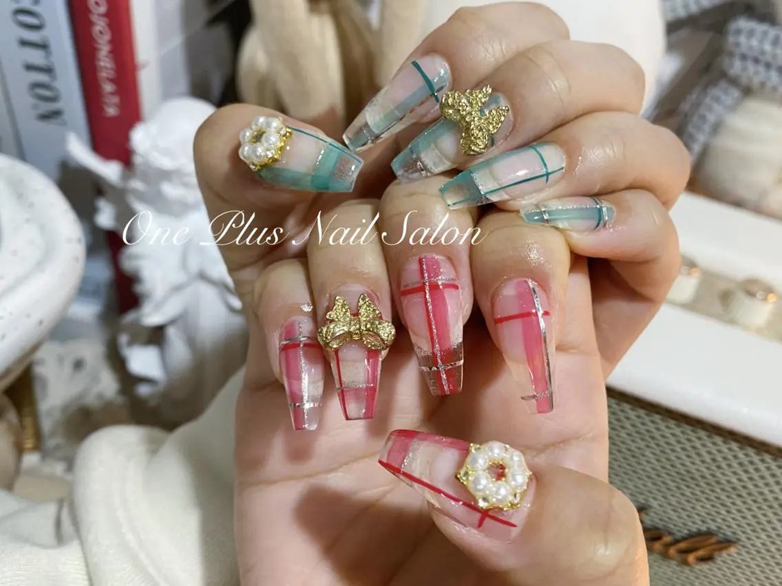 ネイル One Plus Nail Salonのネイルデザイン
