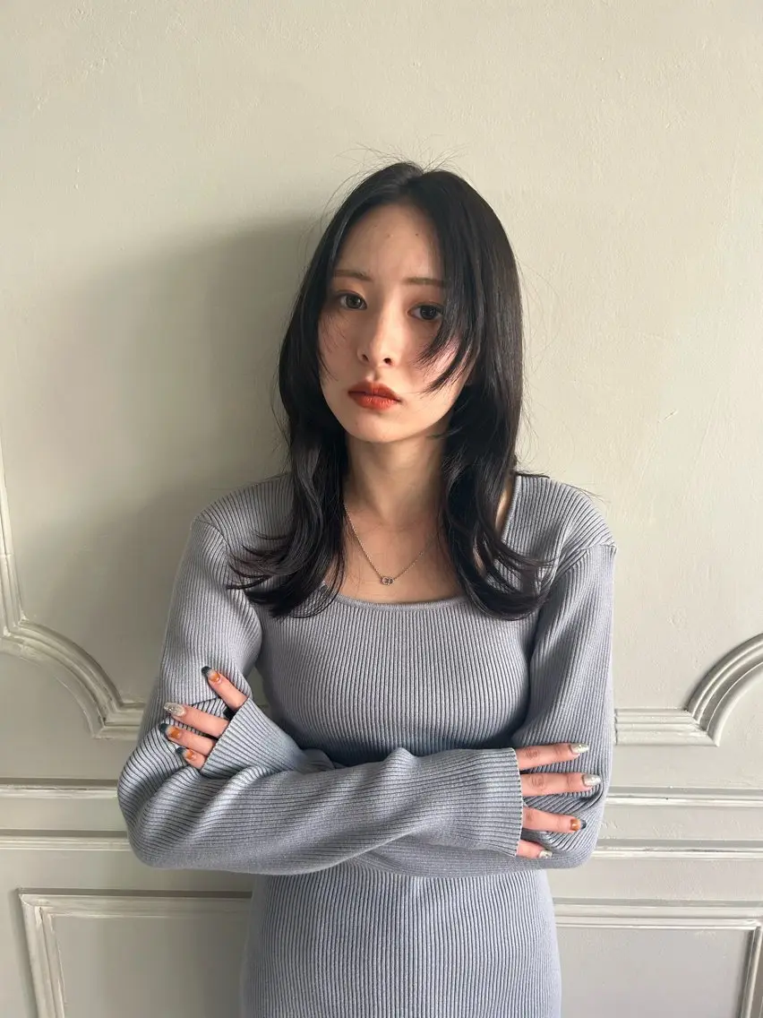 ミディアム ミディアムレイヤー レイヤーカット レイヤー特化🪽 yuka【高円寺】のヘアスタイル