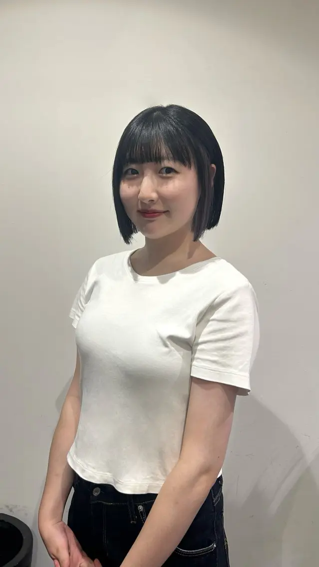 ショート カラー 透明感カラー イヤリングカラー ボブ LA PENSEE BRUN/ゆりかのヘアスタイル