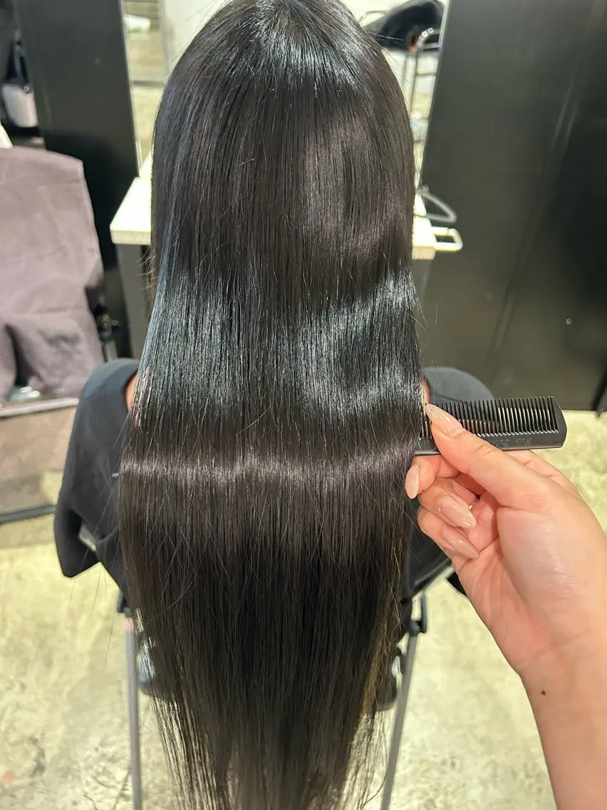 ロング パーマ ロング 縮毛矯正 ストレートパーマ 縮毛矯正 渋谷/うる艶ヘア 🤍ふうかのヘアスタイル