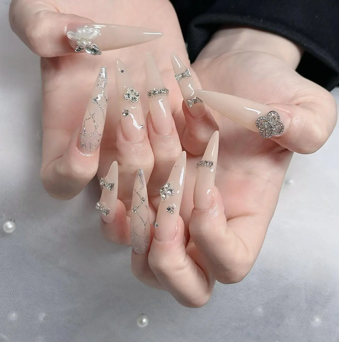 ネイル フレンチネイル ジェルネイル ハロウィン 韓国ネイル マグネットネイル ハンドネイル H.baby Nail Salonのネイルデザイン