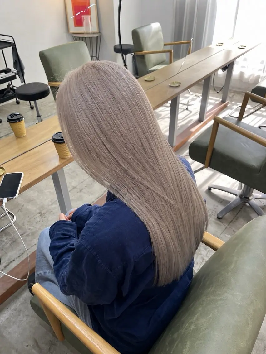 ミディアム カラー カット ヘアカラー yuan tanakaのヘアスタイル