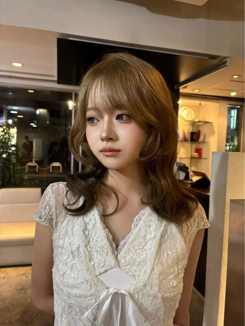 セミロング 韓国風ヘア カット ヘアカラー トリートメント レイヤーカット/ダブ ルカラー/フウカ🤍のヘアスタイル