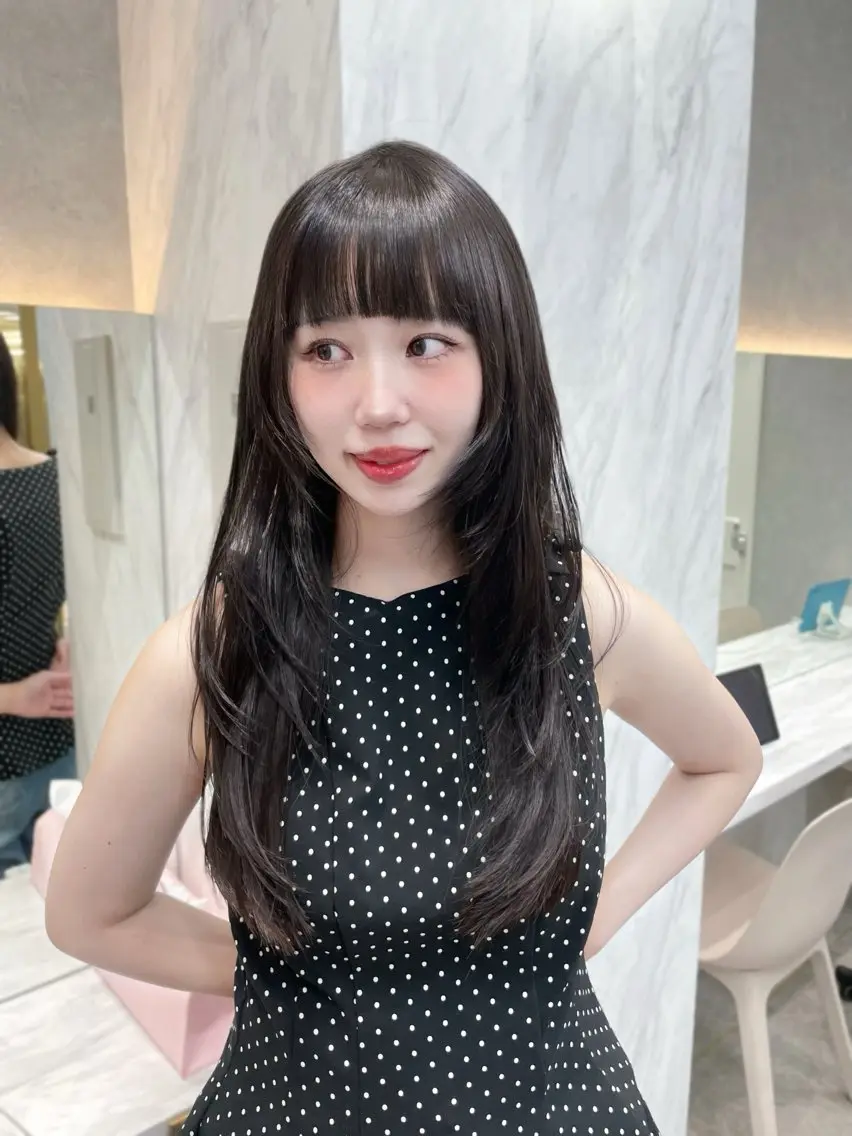 セミロング ヘアカラー MOE 福岡韓国ヘア✧︎のヘアスタイル