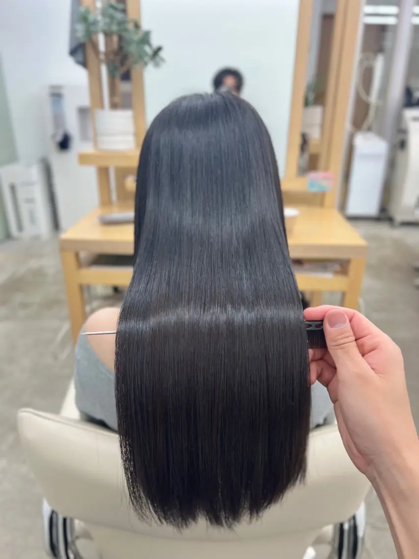 似合わせカット＋髪質改善トリートメントの写真
