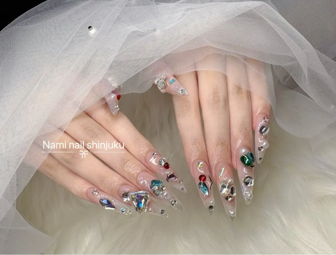 ネイル 長さ出し ガーリー 韓国ネイル ロングネイル 持ち込み ハンドネイル Nami nail salonのネイルデザイン