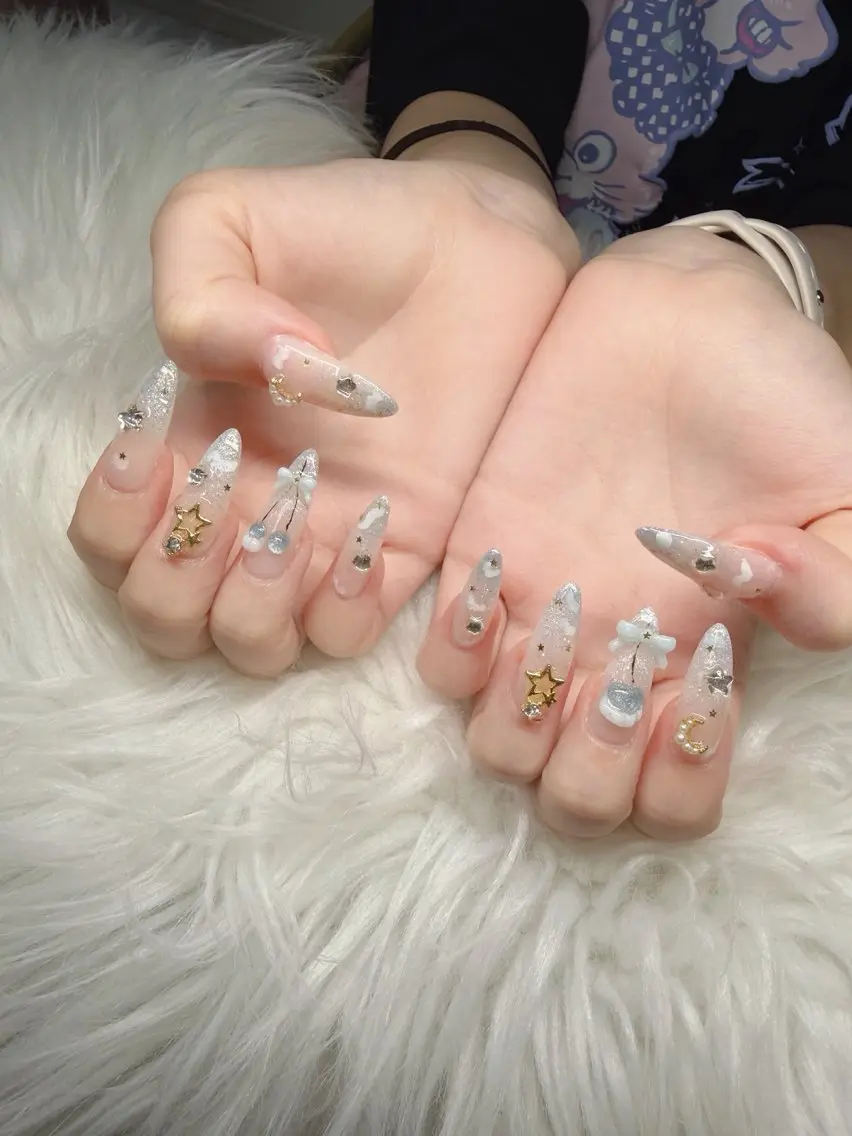 ネイル Lee Nailsのネイルデザイン