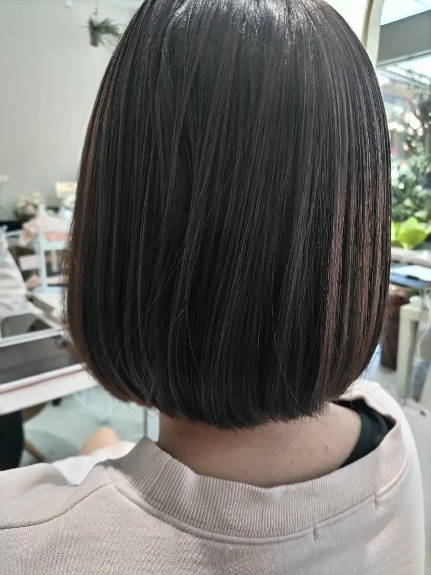 ショート ボブ 🌸花屋併設🌸石垣 友基のヘアスタイル
