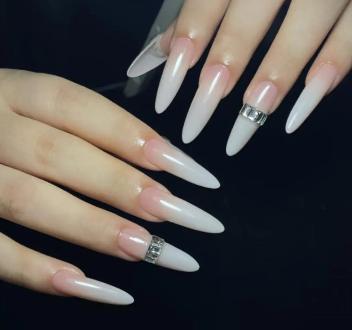 ネイル ハンドネイル 🎀 KiKi_nailのネイルデザイン