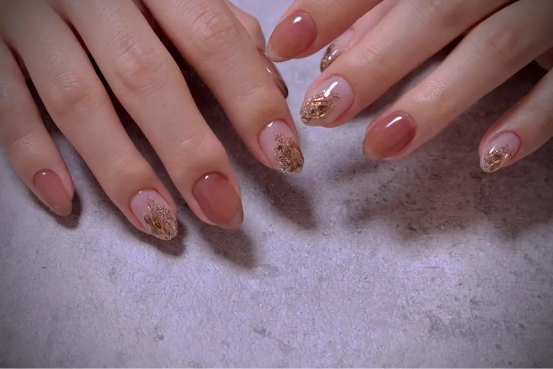 ネイル オーロラネイル カジュアル フラッシュネイル ジェルネイル ラメ(グリッター) MH Nailのネイルデザイン