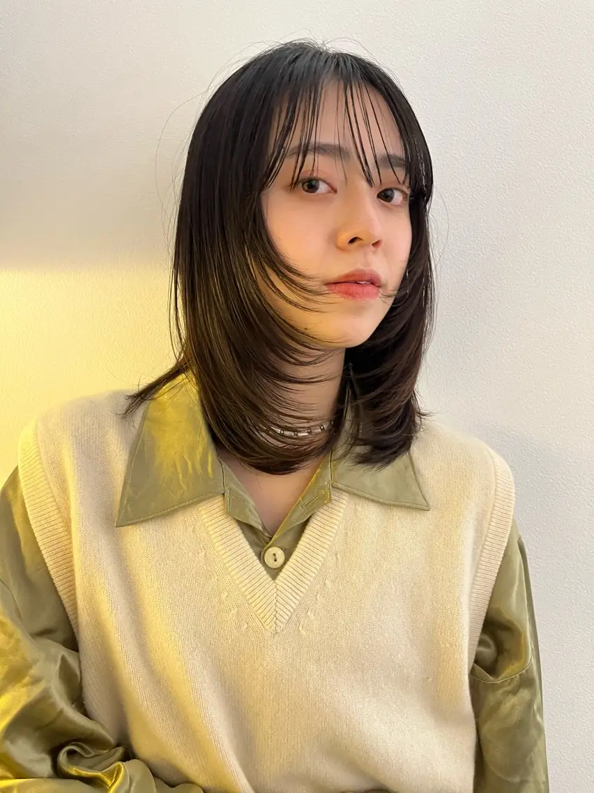 ミディアム カラー カット ヘアカラー トリートメント SOYON 🤍CHIZU🤍.のヘアスタイル
