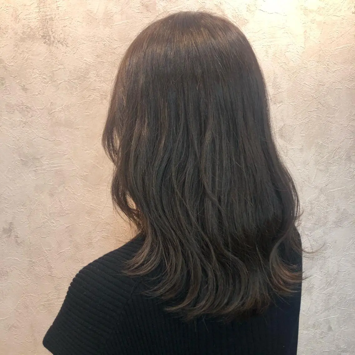 ミディアム カット ヘアカラー トリートメント かめい りなのヘアスタイル