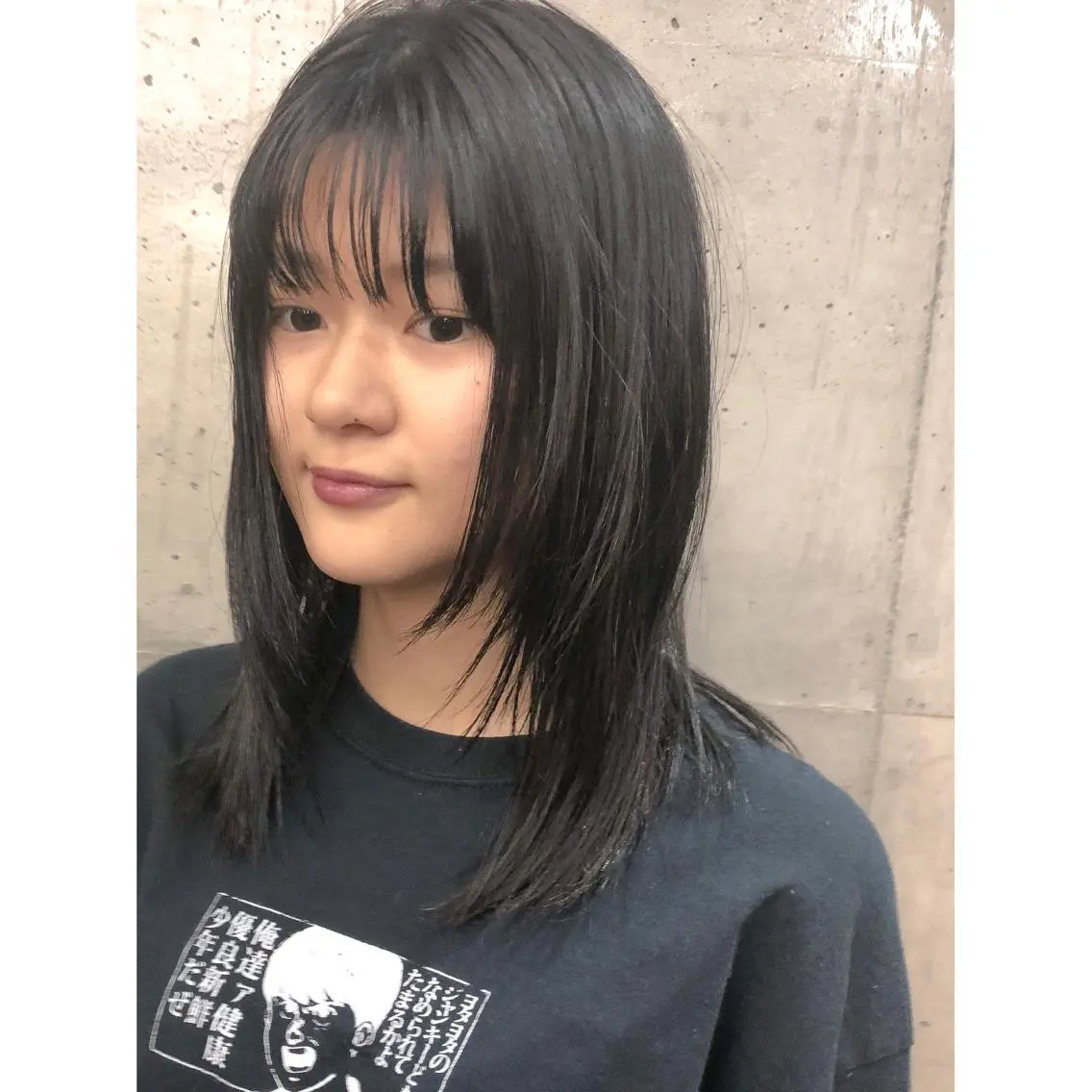 ミディアム カラー アッシュ ダークアッシュ ウルフカット カット ヘアカラー トリートメント ヘアセット センスをお届けします 大谷将生infpのヘアスタイル