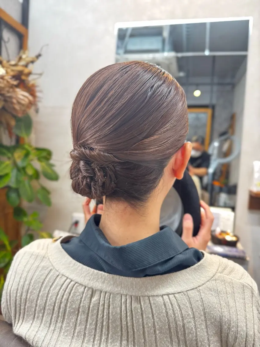 セミロング ヘアアレンジ ヘアセット 伊藤 栄子のヘアスタイル