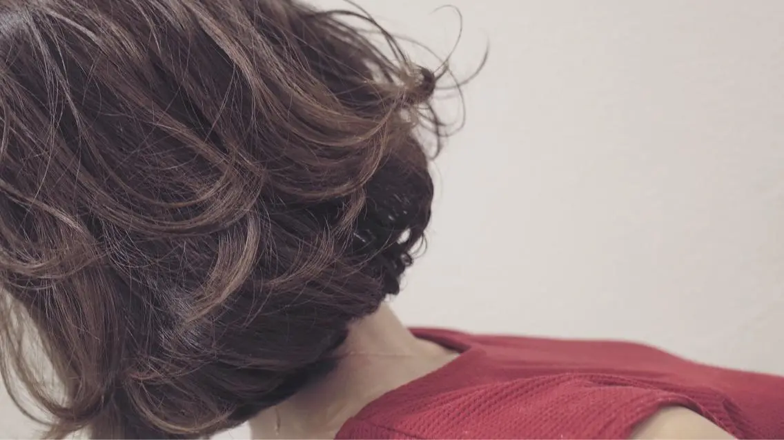 ショート カラー ボブ レイヤーカット 当日予約🆗✂︎ ウエモト　タクのヘアスタイル