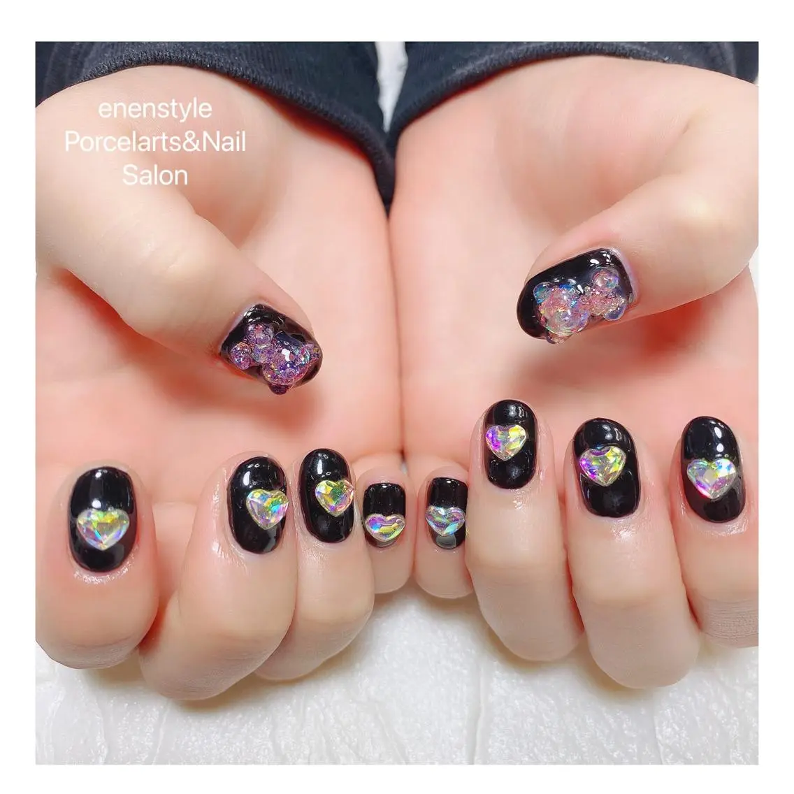 ミディアム ネイル ハンドネイル 🐾enen style 🐾のネイルデザイン