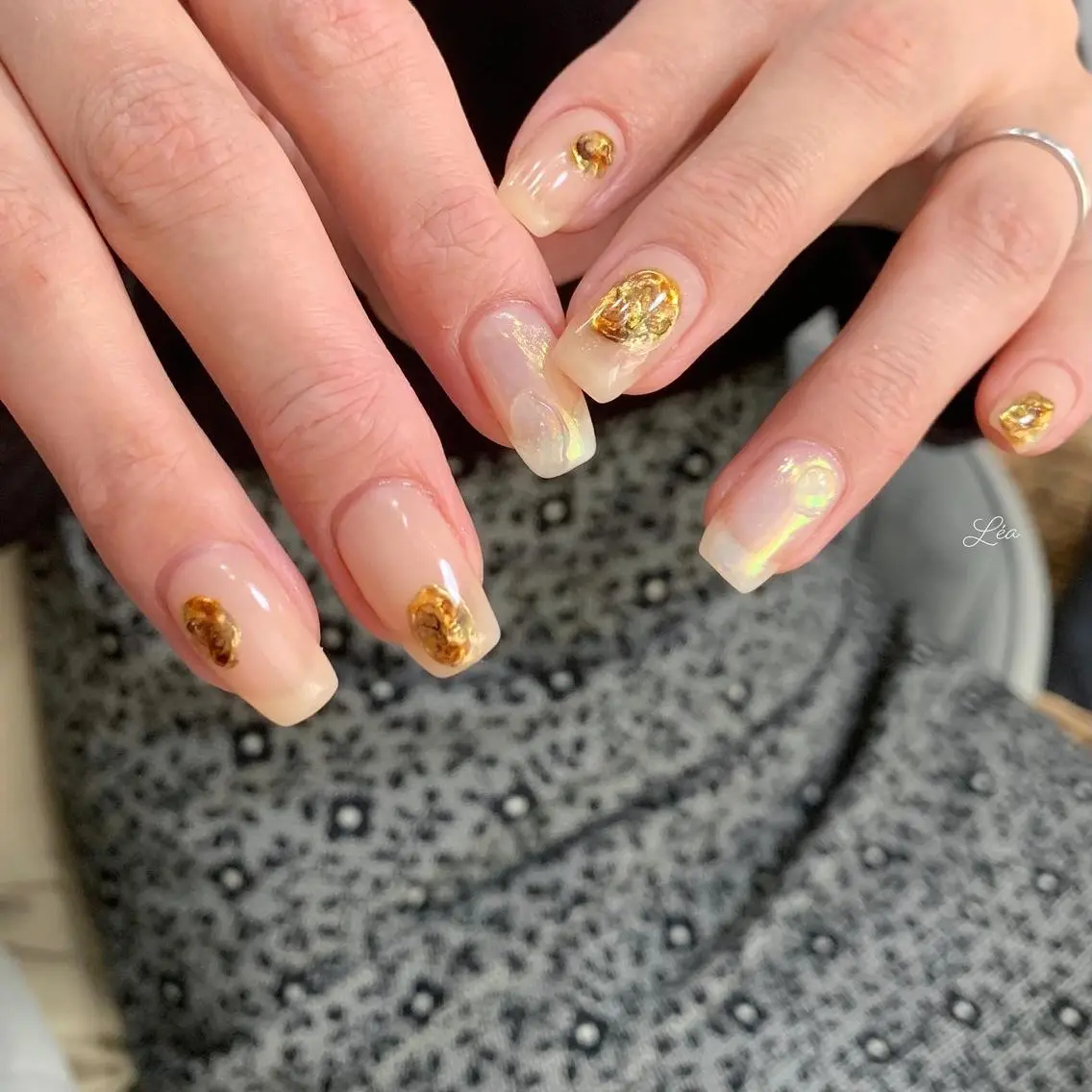 ネイル ジェルネイル パラジェル Léa nailのネイルデザイン