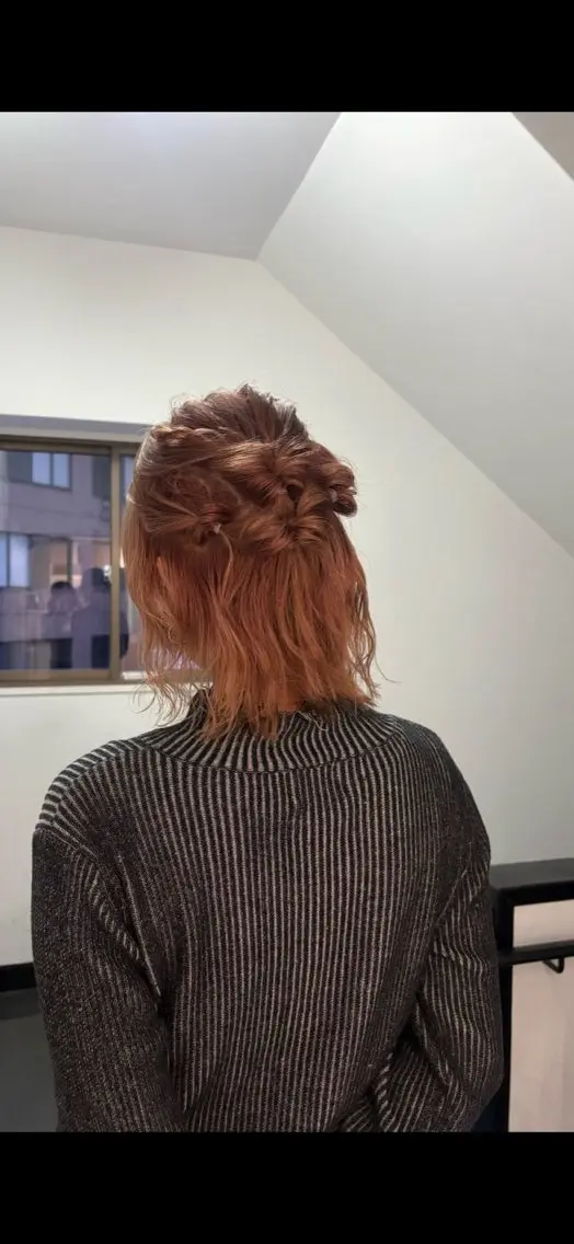ヘアアレンジ ヘアセット 韓国ヘア🇰🇷 𝑳𝒊𝒏𝒂🤍のヘアスタイル