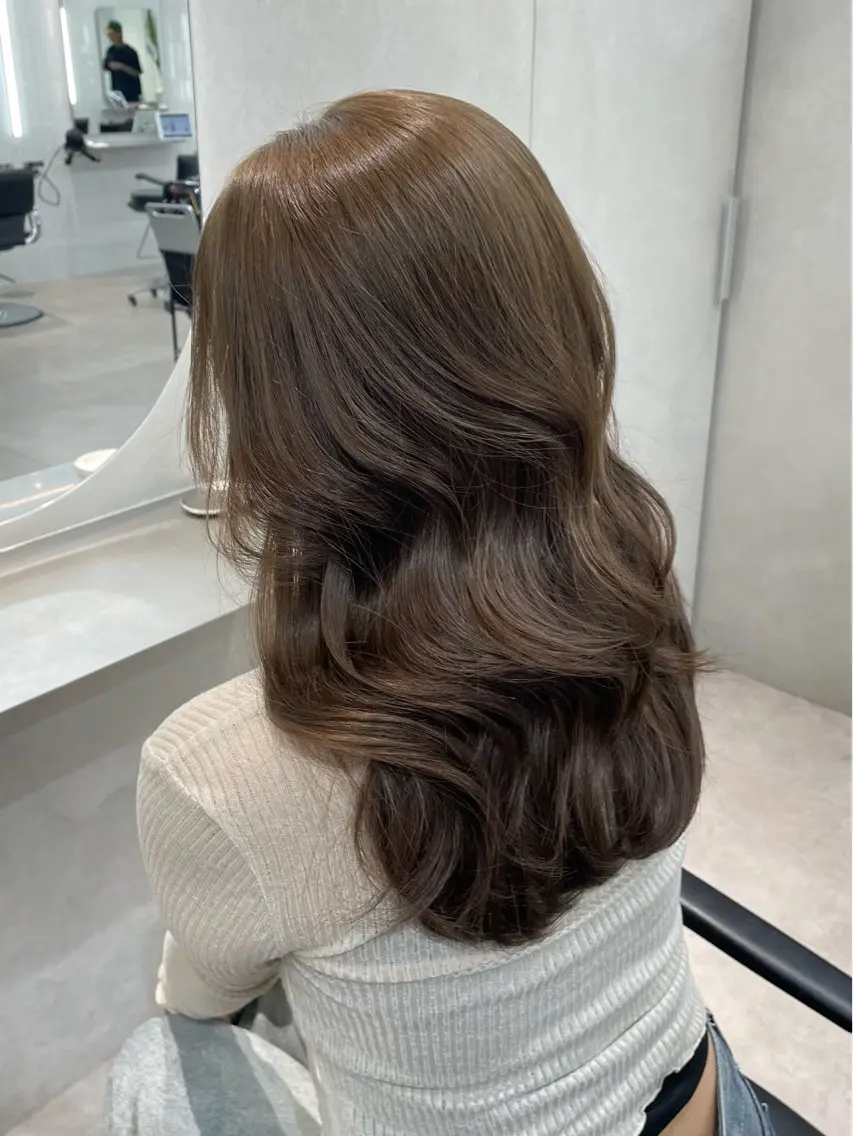 ロング カラー アッシュ アッシュブラウン ベージュカラー ブラウンカラー 透明感カラー ヘアカラー 🎀表参道/透明感 カラー/花音🎀のヘアスタイル