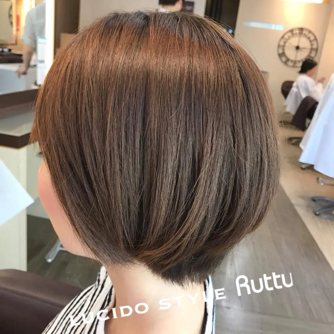 ショート カラー アディクシーカラー 透明感カラー ショートヘア アザマ　ヤスカツ _rosso 川口のヘアスタイル
