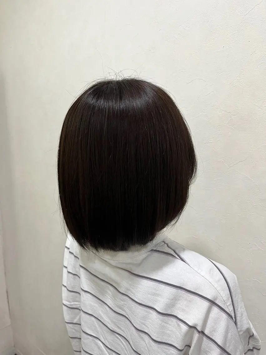 ミディアム カラー ヘアカラー 渡辺 詩乃のヘアスタイル