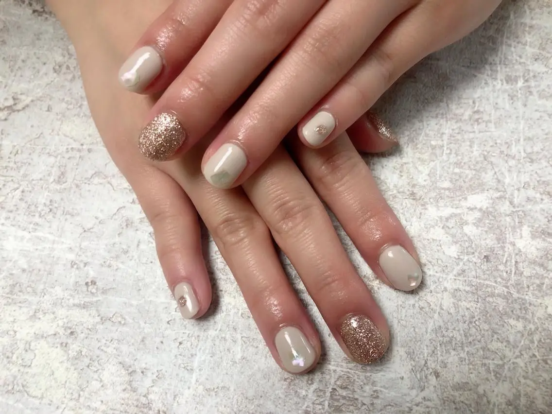 ネイル ぷっくりネイル ハンドネイル mogunail &blowのネイルデザイン