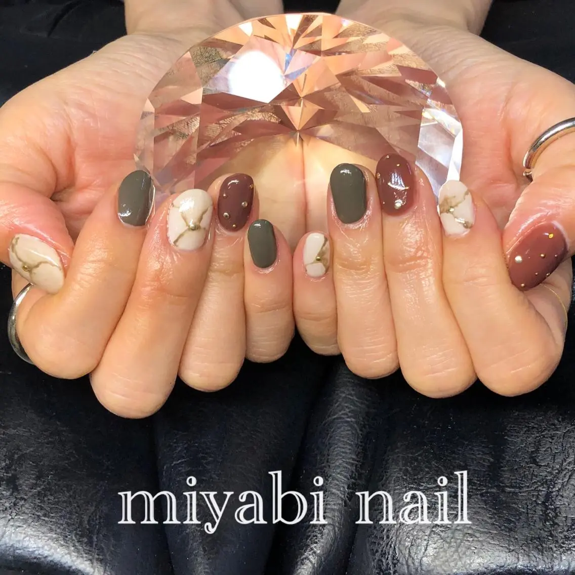 ネイル ブラウン 大理石ネイル(マーブル) 持ち込み ピンク miyabi nail 桂川駅近くのネイルデザイン