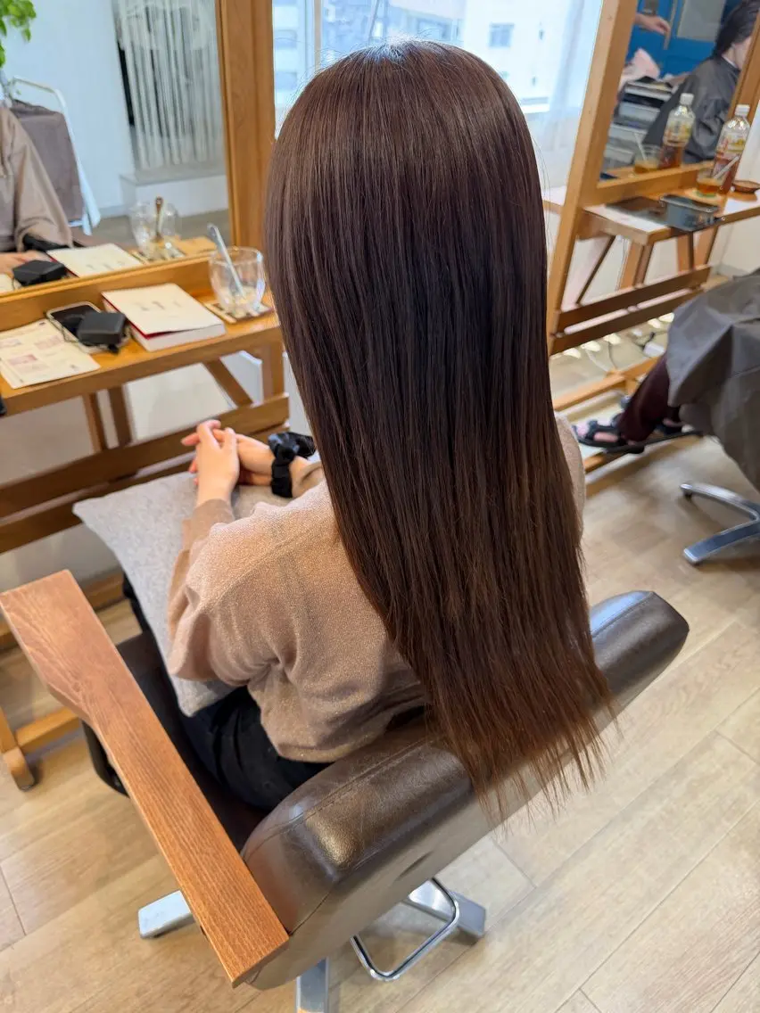 ロング RENA｜透明感 カラー×癒しスパのヘアスタイル