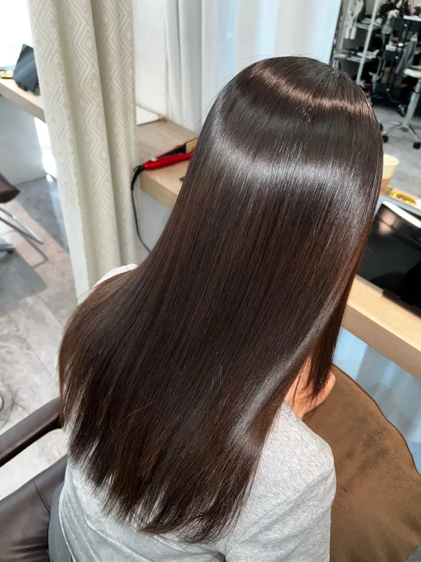 ロング カット 縮毛矯正 トリートメント 鈴木遥幾 艶髪特化美容師のヘアスタイル