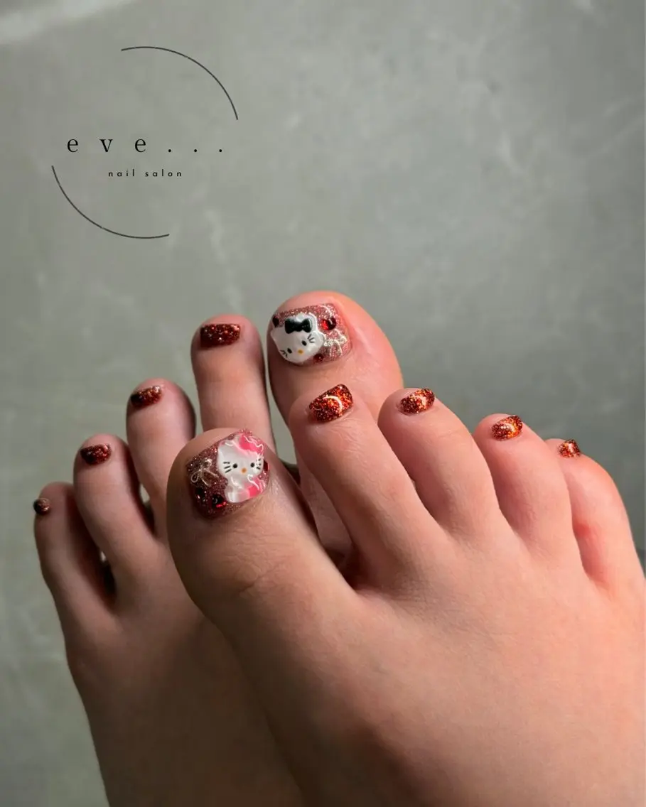 ネイル フットネイル ラメ(グリッター) 赤色 フットネイル nail salon eve...のネイルデザイン