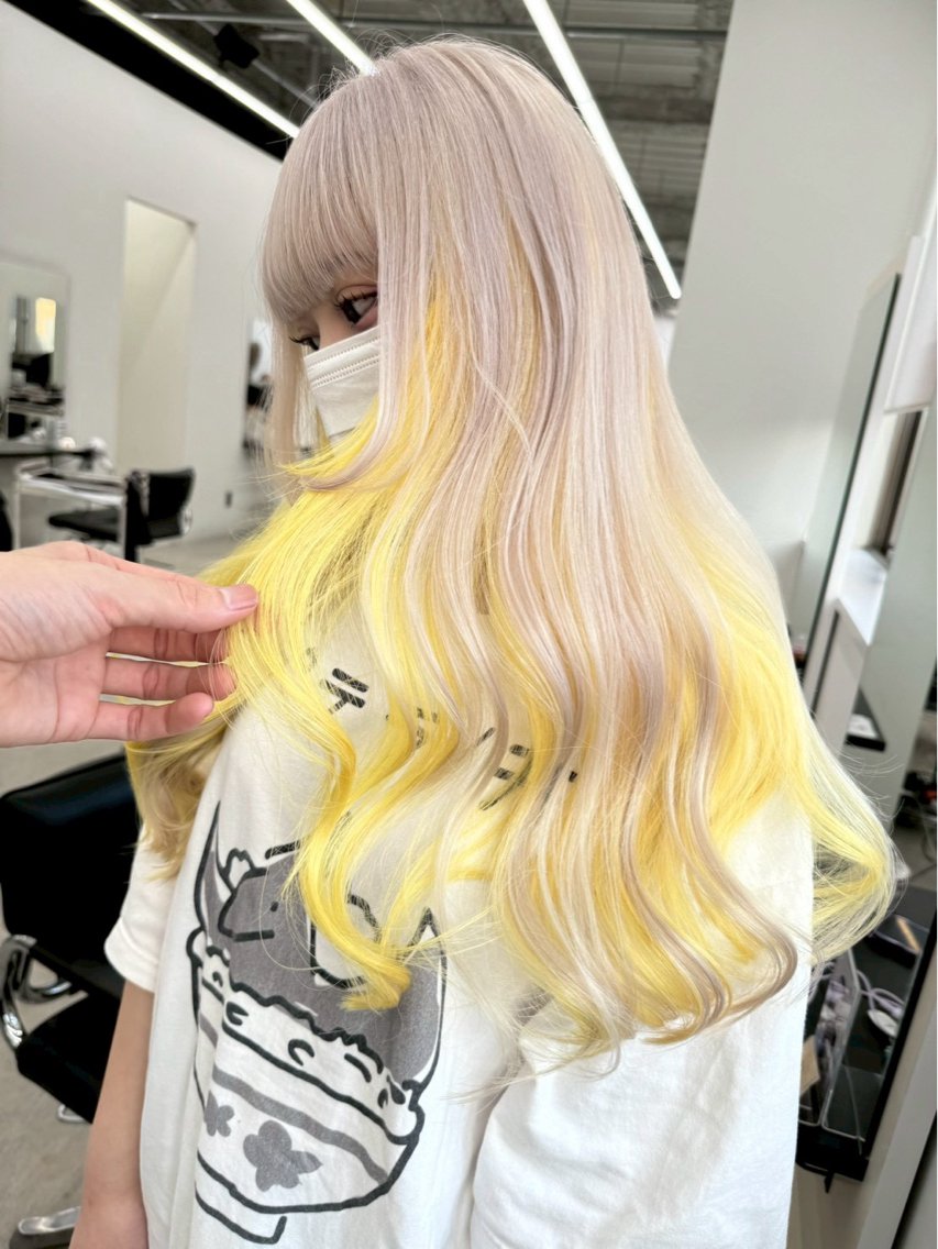 ロング カラー ブリーチ ハイトーンカラー イエローカラー カット ヘアカラー 髙木 利央のヘアスタイル