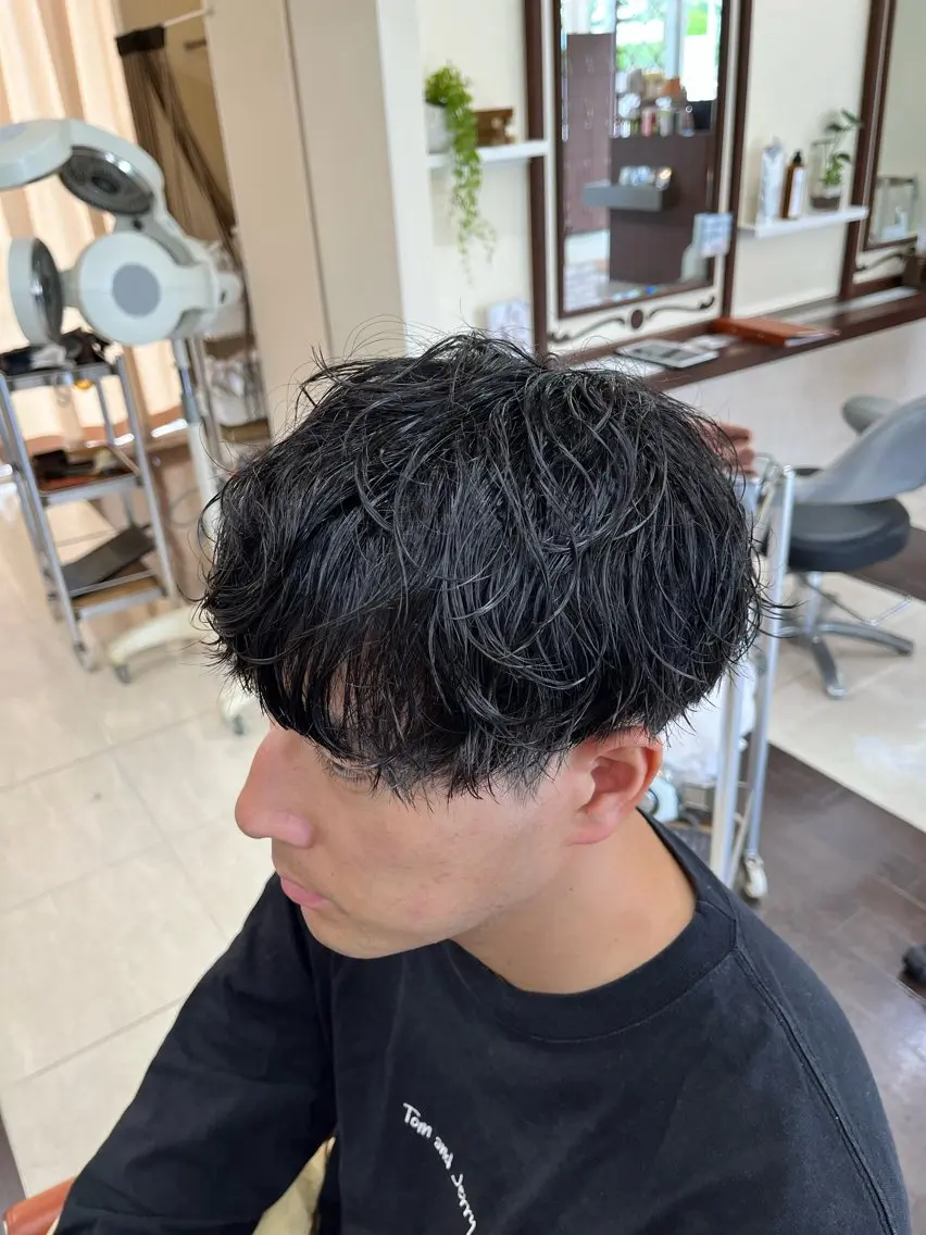 ショート パーマ メンズ マッシュ メンズパーマ 刈り上げ 🧊メンズ特化🧊 高木航希のヘアスタイル