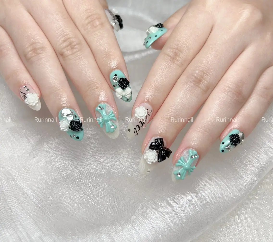ネイル ハンドネイル ルリン サロン💅のネイルデザイン