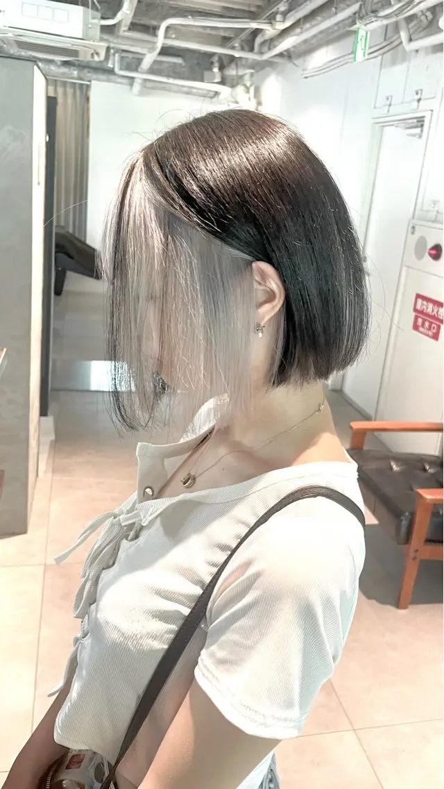 ショート カラー カット ヘアカラー トリートメント CHERIM ❤️‍🔥新家光葉のヘアスタイル