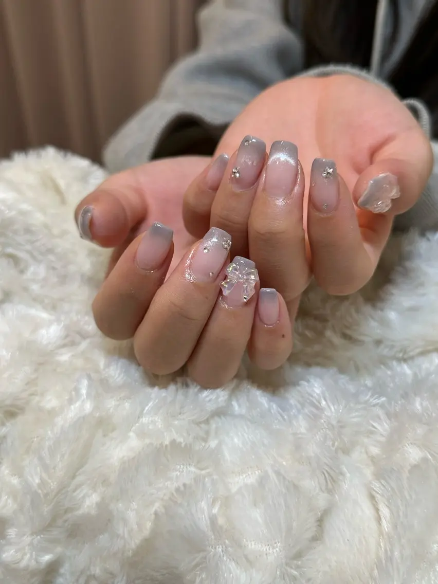 ネイル MIORA︎ マツエク×ネイルのネイルデザイン