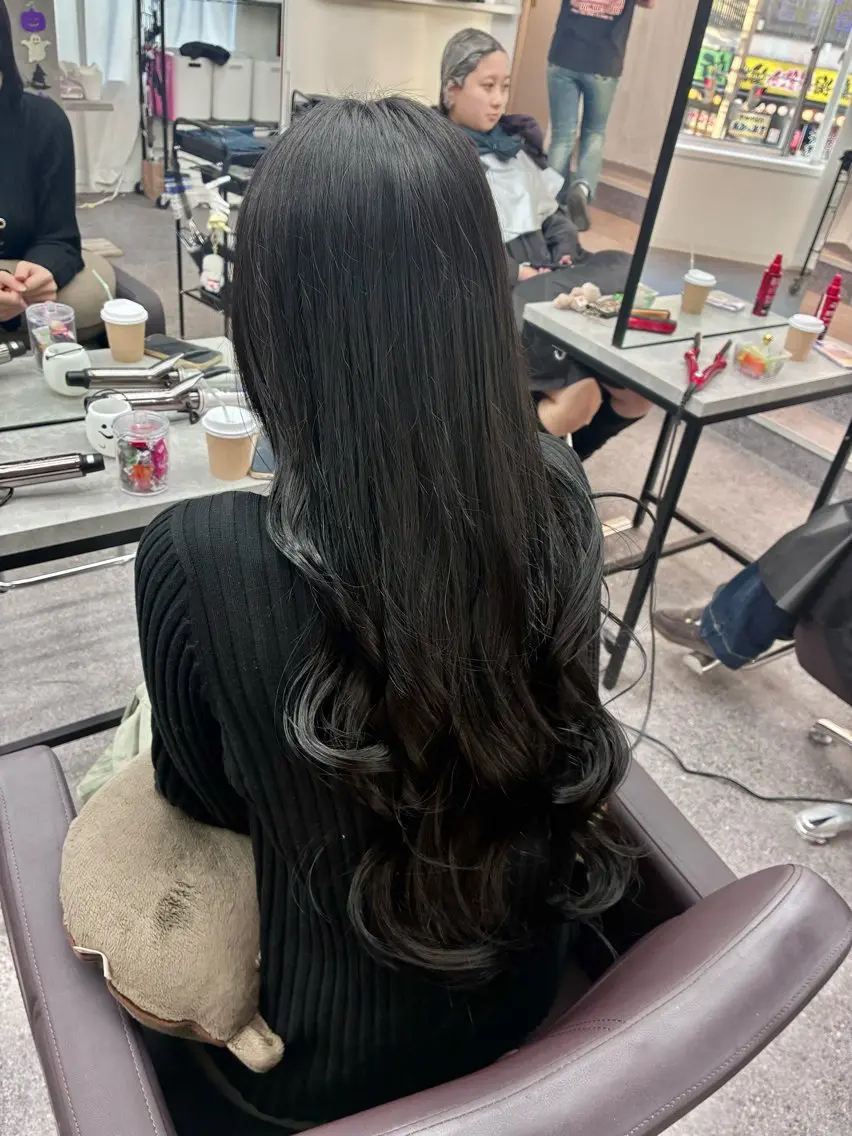 ロング ヘアカラー トリートメント しゅんぴ/新潟駅 /大人グレージュ🐾のヘアスタイル