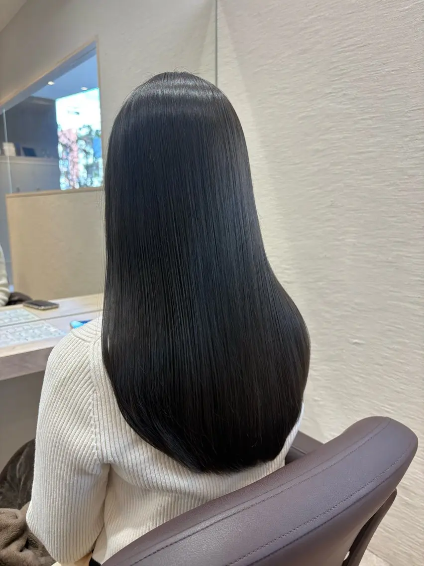 ロング カラー ブリーチ 透明感カラー グレージュ ブリーチなしカラー オリーブグレージュ カット ヘアカラー トリートメント 艶カラー/レイヤー /atsumi🪷のヘアスタイル