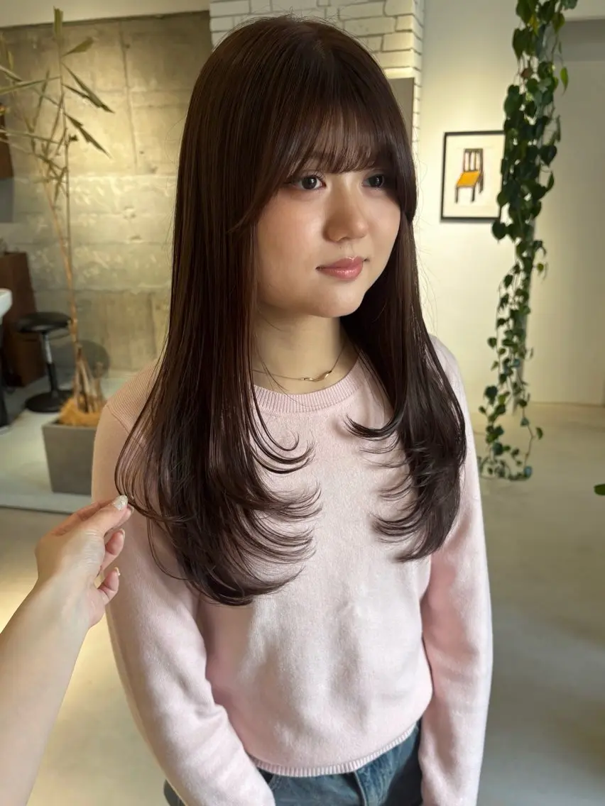 ロング カラー ブラウンカラー ピンクカラー レイヤーカット カット ヘアカラー トリートメント yuki ♡のヘアスタイル