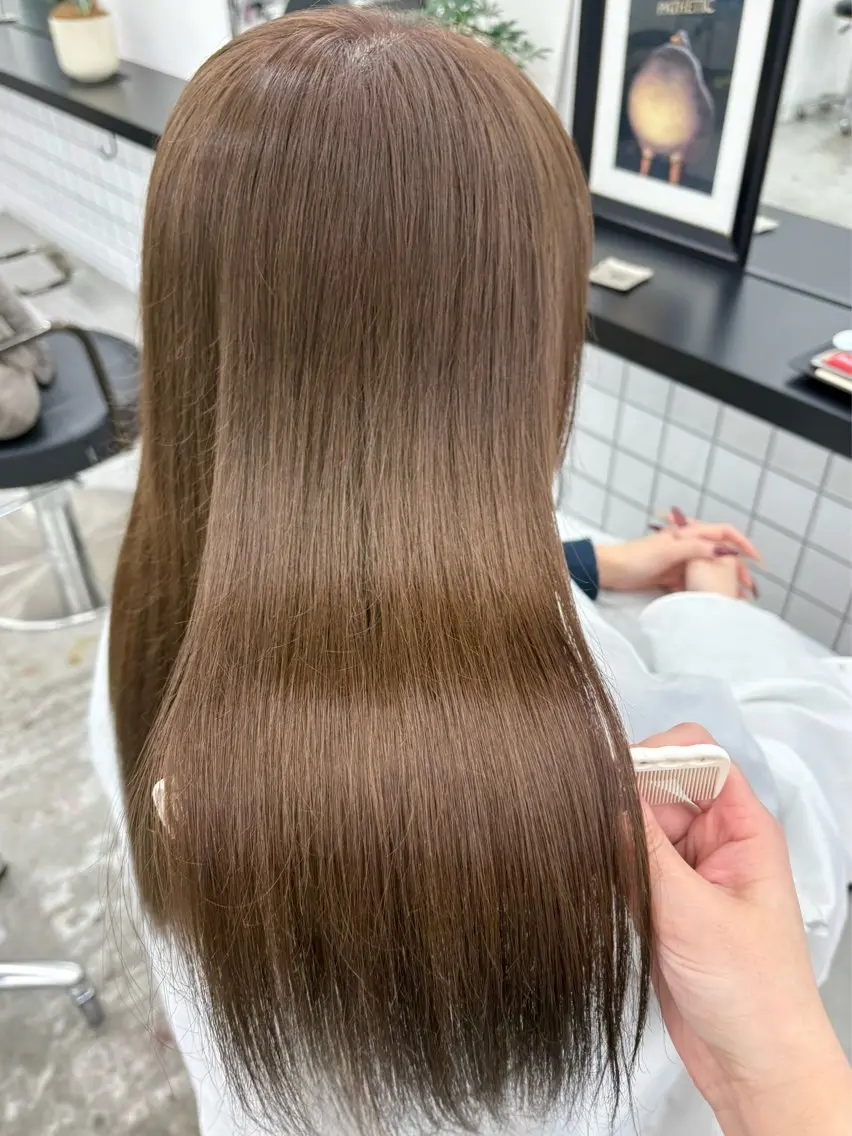 ロング カラー ベージュカラー 矢場町/8時-22時 JILLSTUDIOのヘアスタイル