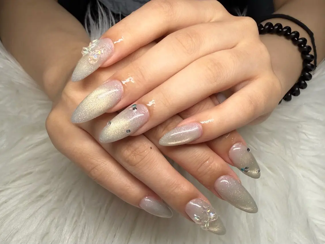 ネイル ハンドネイル ANELA Yuraのネイルデザイン