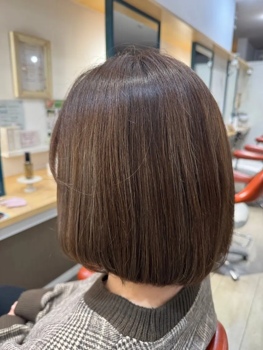 ミディアム カラー アッシュ ハイライトカラー ハイライト 大塚 しおりのヘアスタイル